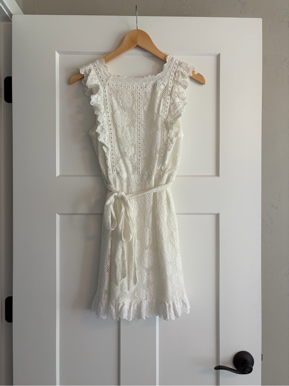 Simplee White Lace Mini Dress Size S Ruffle Sleeve Tie Waist